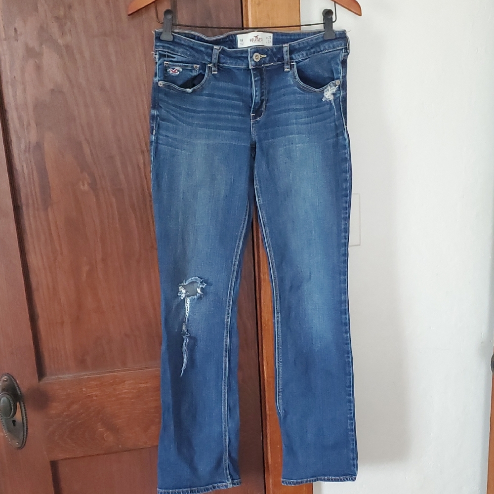Hollister Blue Straight Leg Jeans with Classic Style